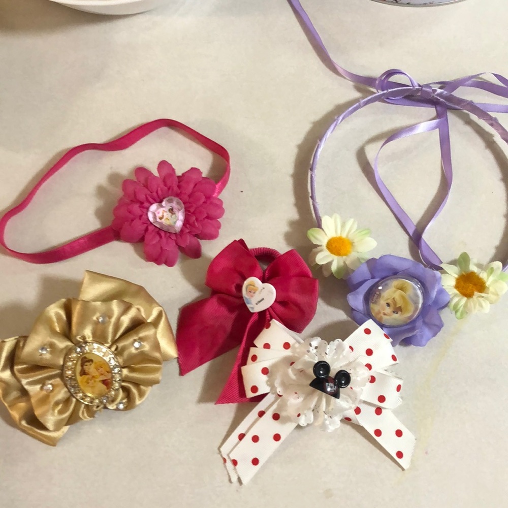 Five Disney princess headbands and hair bows